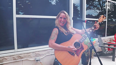 Acoustic Afternoon: Sarah Smith