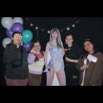 Taylor Swift Pub photos